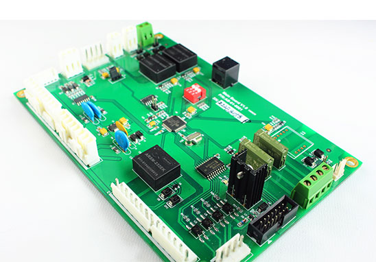 PCB布局：熱敏設(shè)備放置在冷空氣區(qū)域中，溫度測量設(shè)備放置在最熱的位置